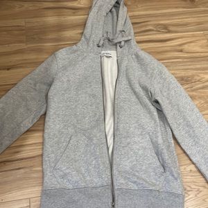 grey hood fellow zip up